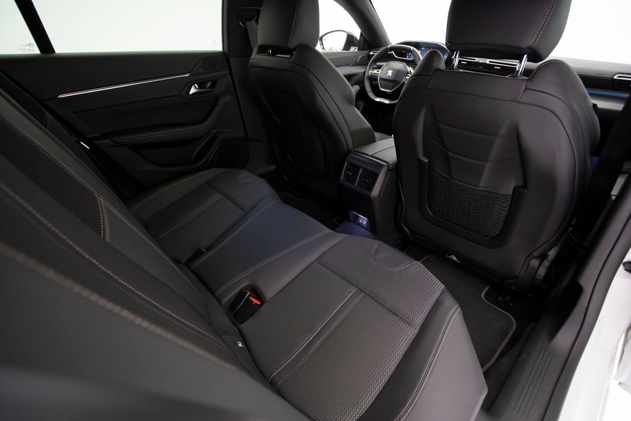 Peugeot 508 GTLine BlueHDi 96kW(130CV) S&S 6vel MAN - Foto 25