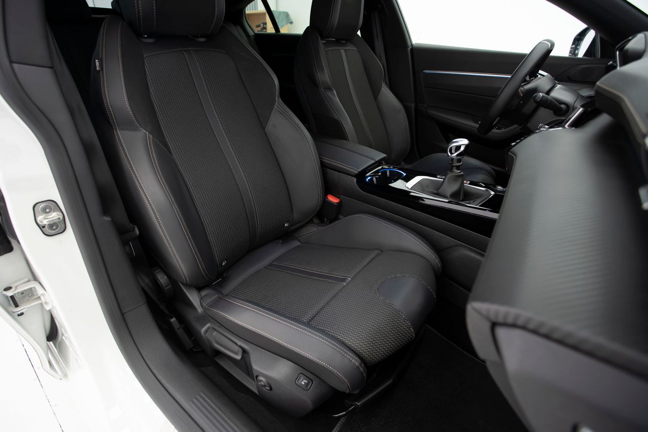 Peugeot 508 GTLine BlueHDi 96kW(130CV) S&S 6vel MAN - Foto 35