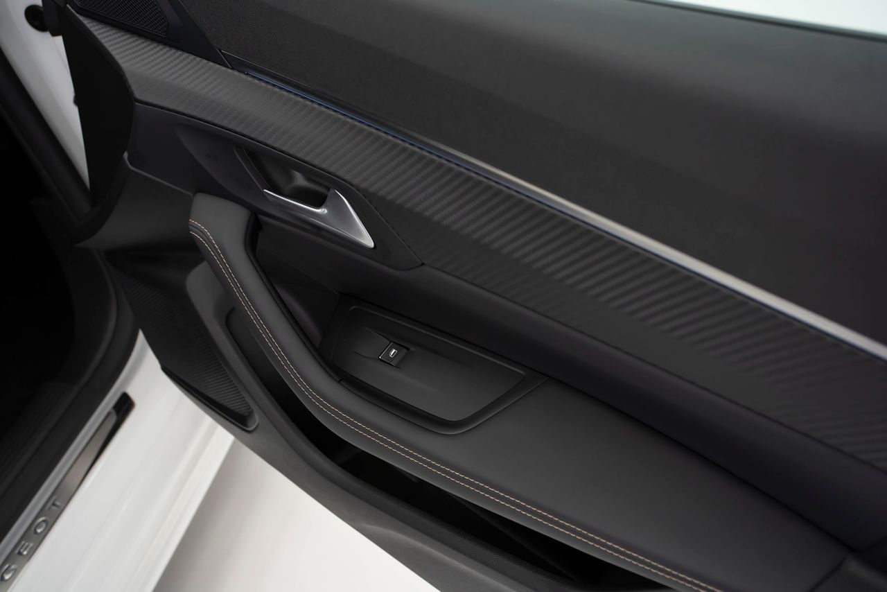 Peugeot 508 GTLine BlueHDi 96kW(130CV) S&S 6vel MAN - Foto 32