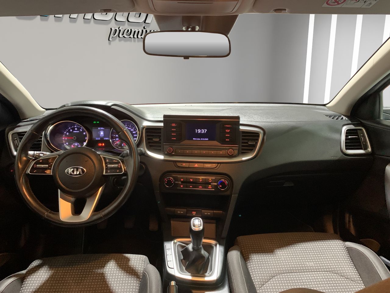 Kia Ceed 1.0 T-GDi 88kW (120CV) Drive - Foto 15