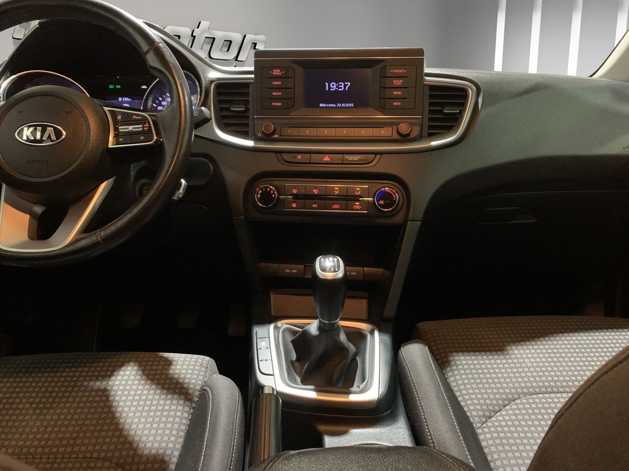 Kia Ceed 1.0 T-GDi 88kW (120CV) Drive - Foto 16