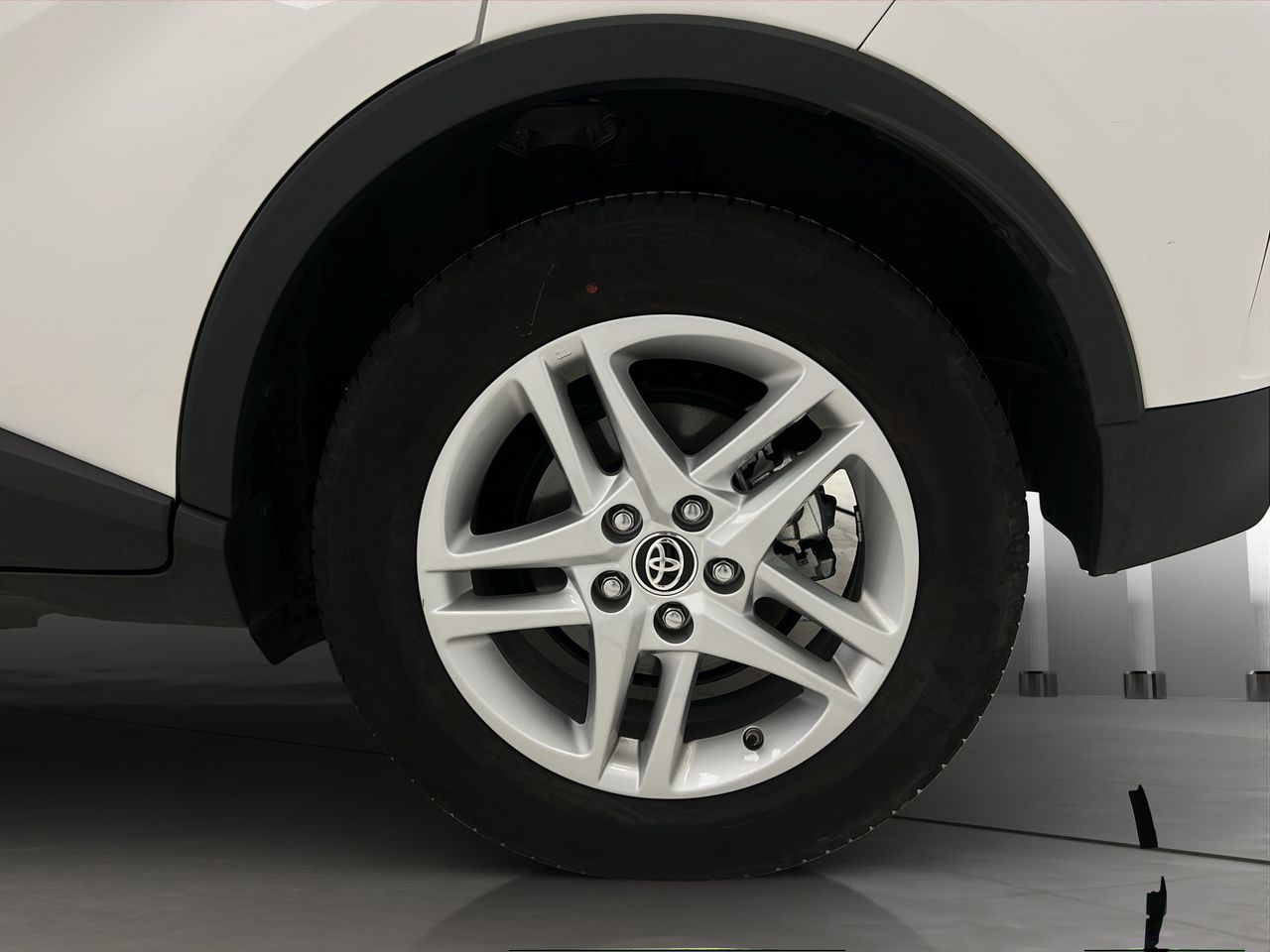 Toyota C-HR 1.8 125H Active - Foto 22