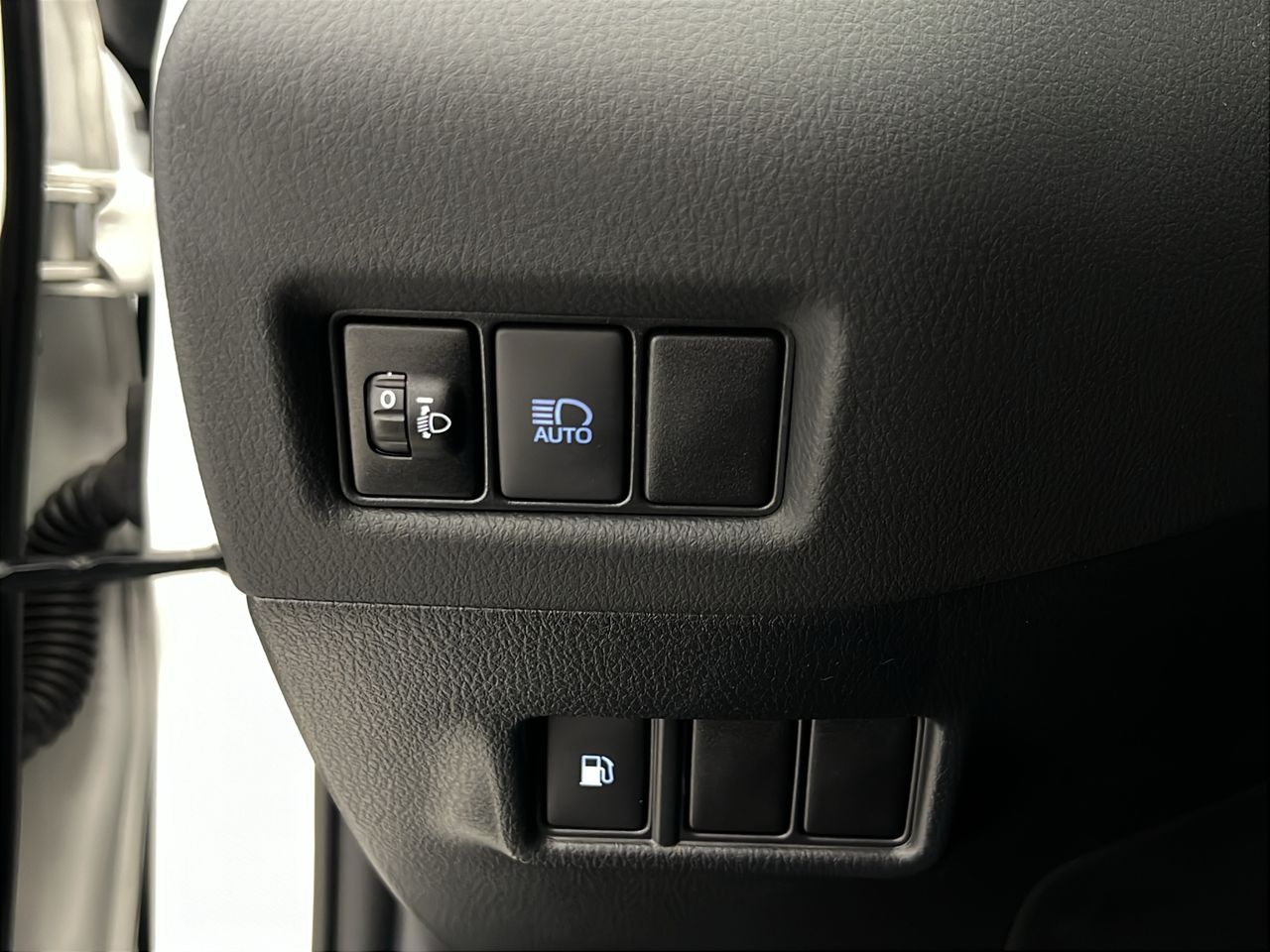 Toyota C-HR 1.8 125H Active - Foto 28