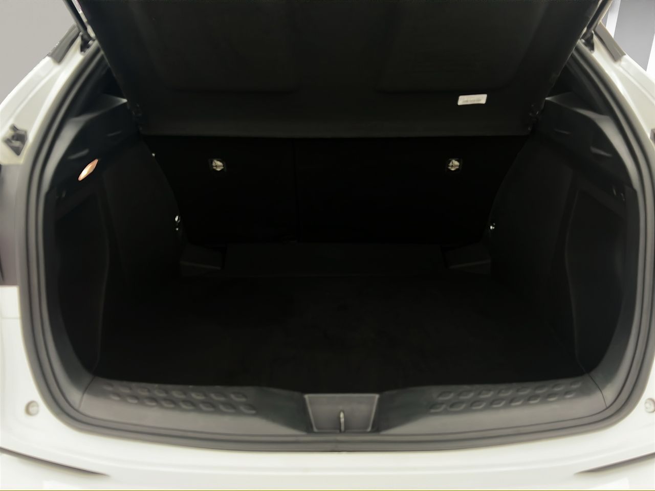 Toyota C-HR 1.8 125H Active - Foto 21