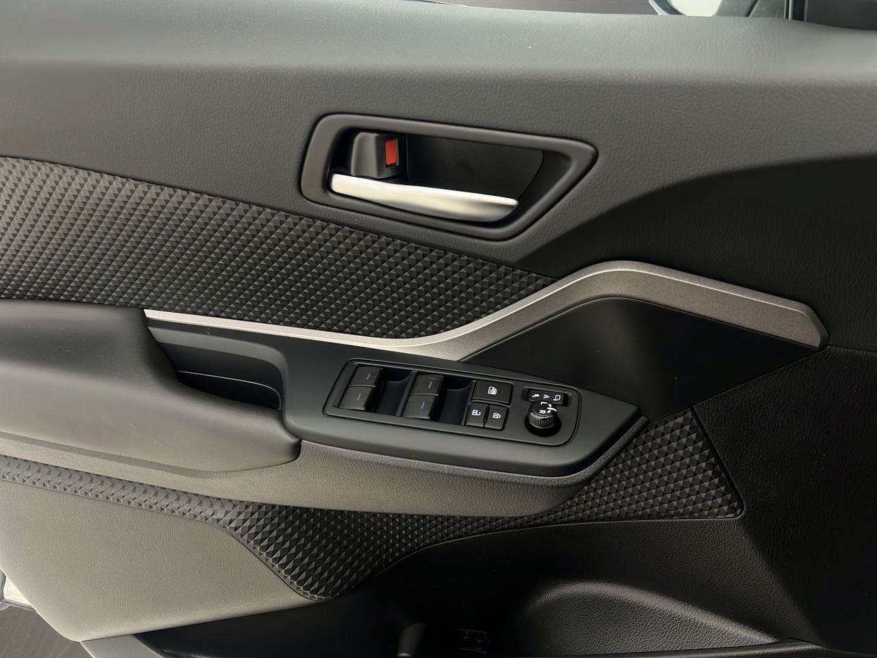 Toyota C-HR 1.8 125H Active - Foto 13