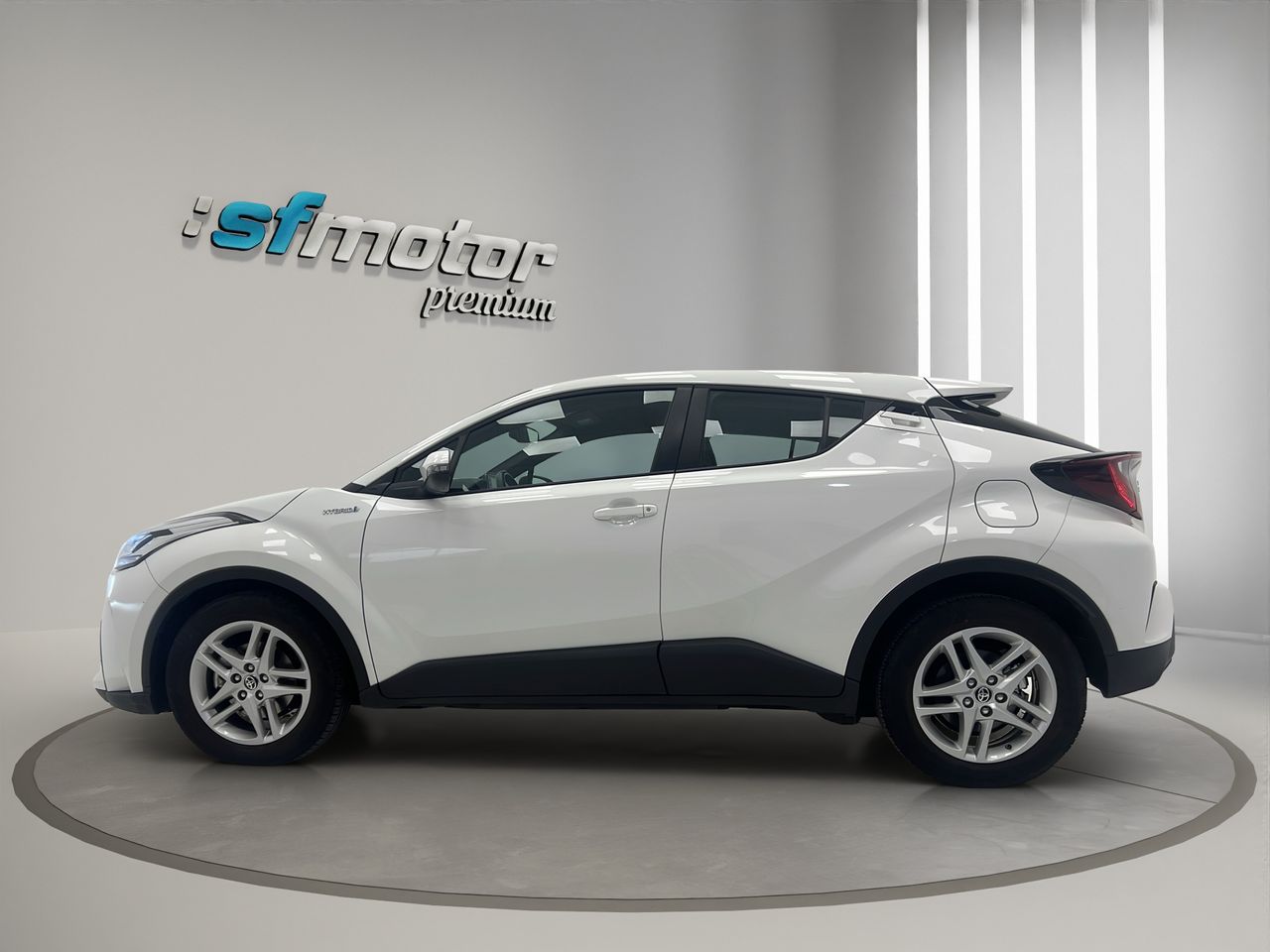 Toyota C-HR 1.8 125H Active - Foto 4