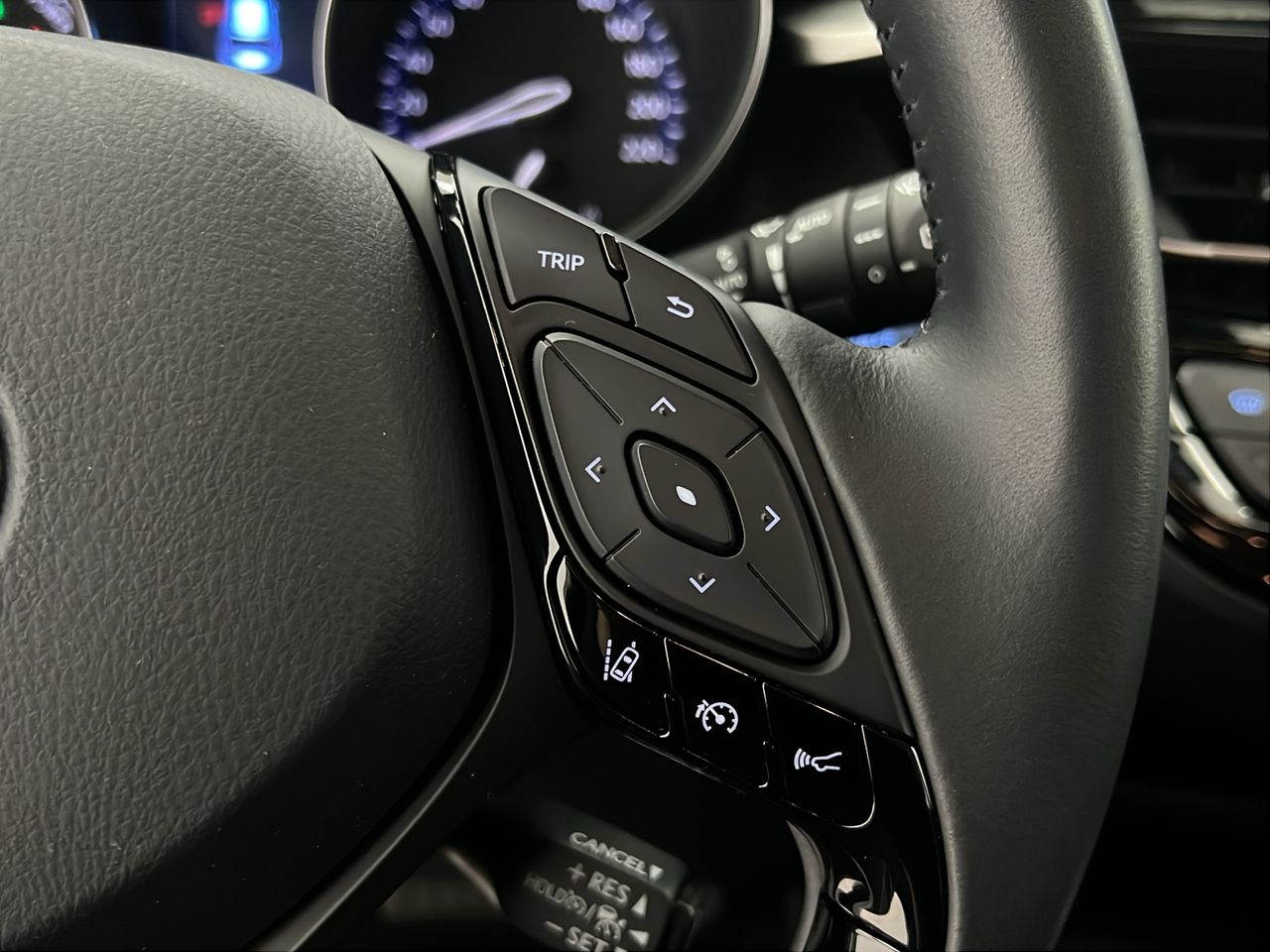 Toyota C-HR 1.8 125H Active - Foto 26