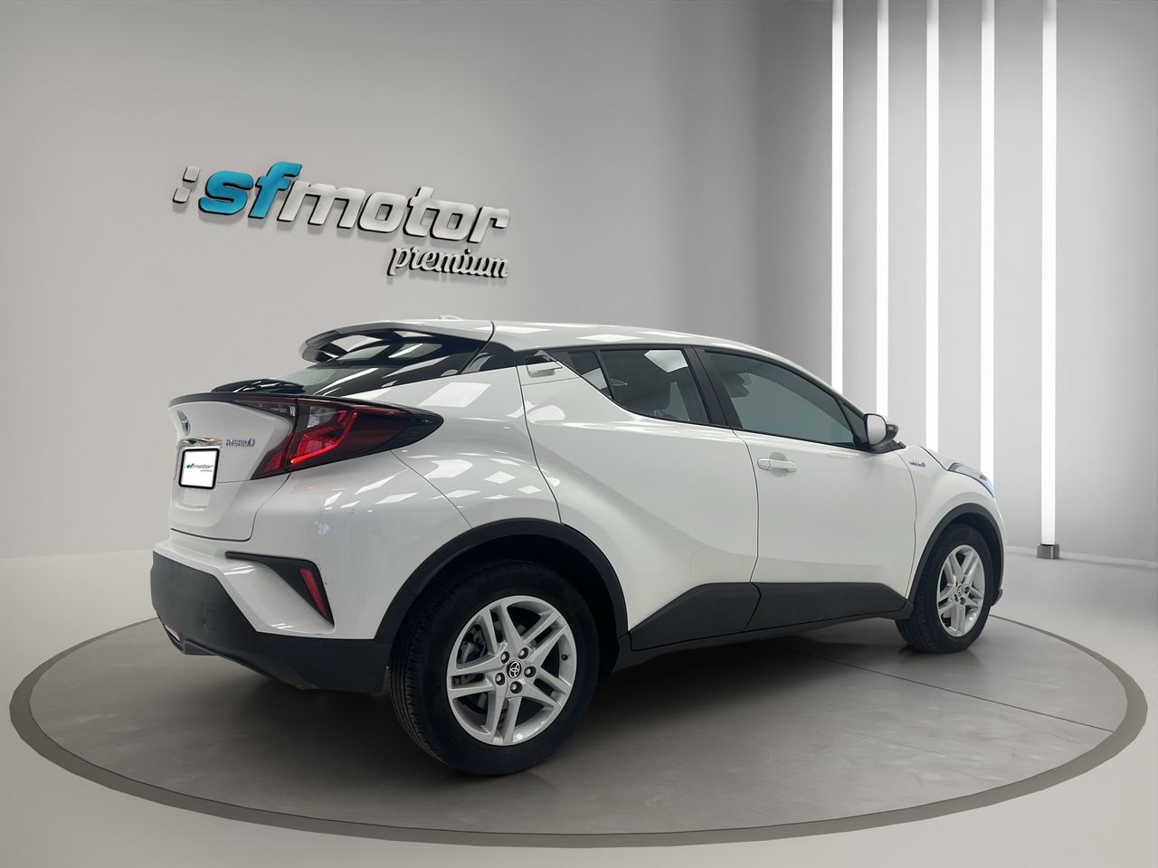 Toyota C-HR 1.8 125H Active - Foto 7
