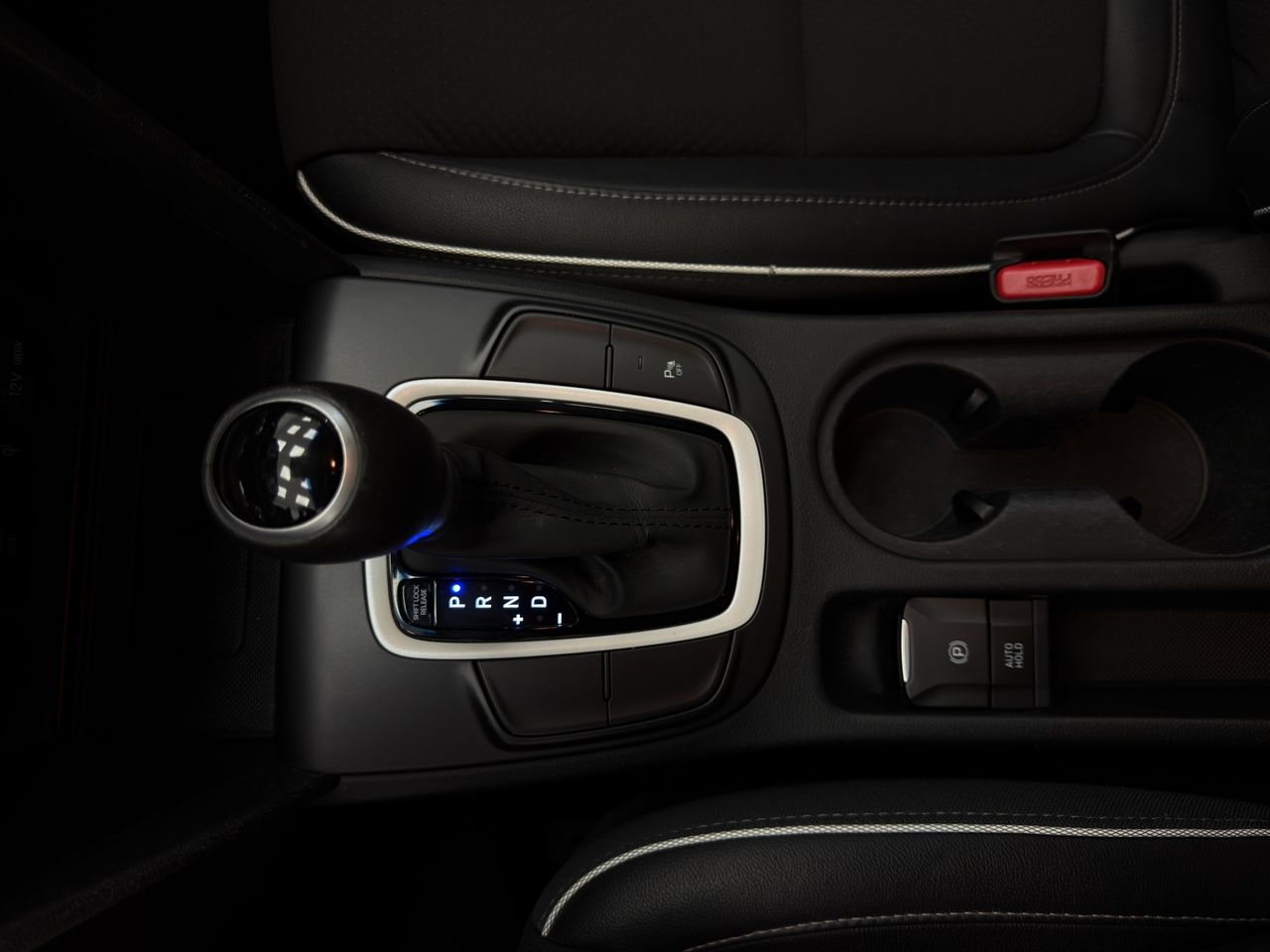 Hyundai Kona 1.6 GDI HEV SLE DCT - Foto 25