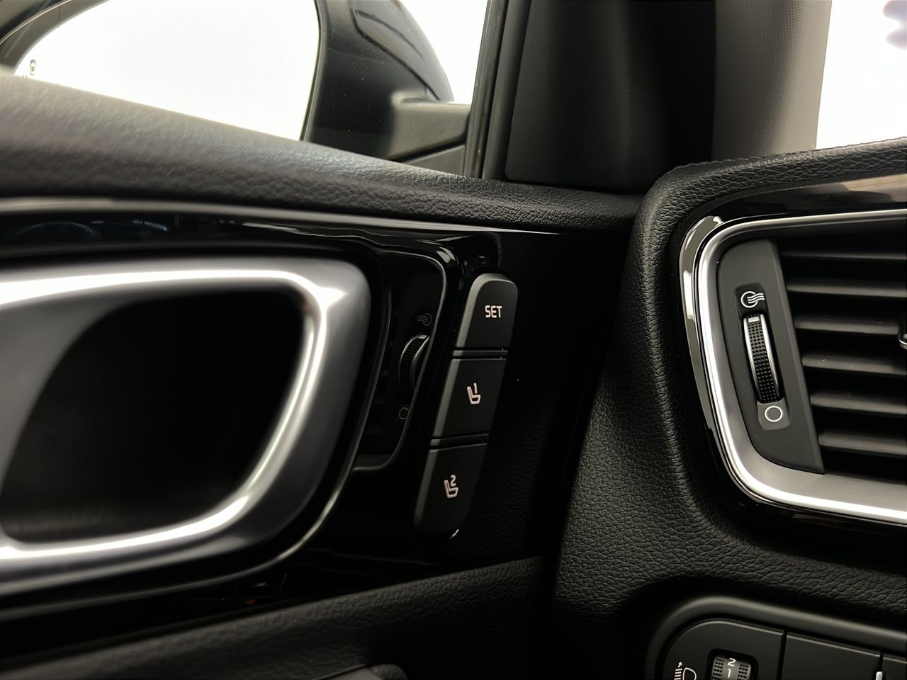 Kia XCeed 1.5 MHEV Emotion 118kW (160CV) DCT - Foto 24