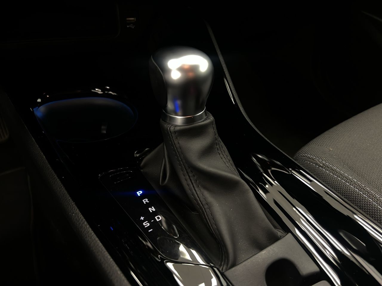 Toyota C-HR 2.0 180H Advance - Foto 23