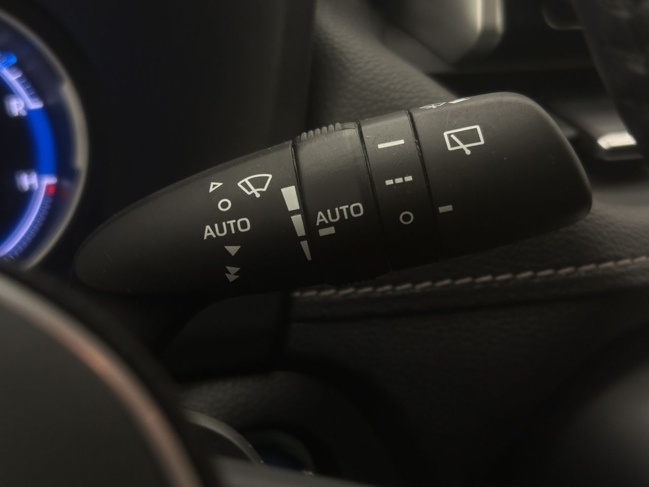 Toyota Rav4 2.5l 220H Luxury - Foto 28