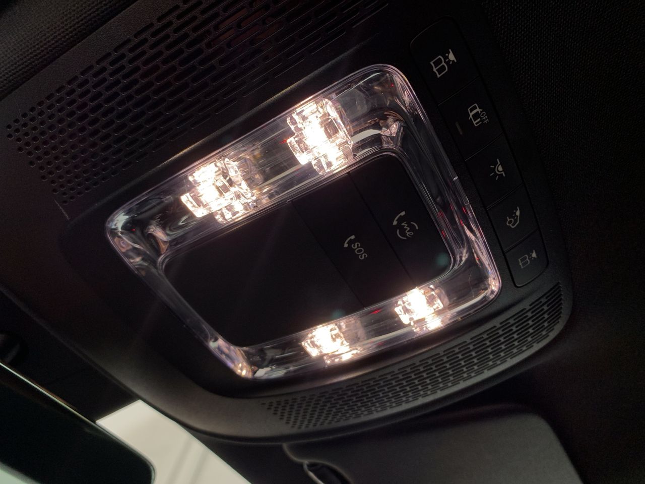 Mercedes CLA 180 D - Foto 31