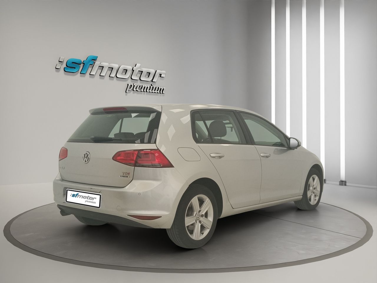 Volkswagen Golf Advance 1.6 TDI 105CV BMT - Foto 7