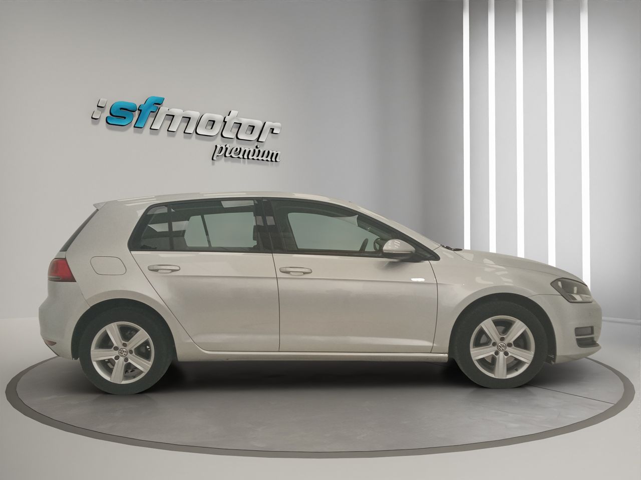 Volkswagen Golf Advance 1.6 TDI 105CV BMT - Foto 8