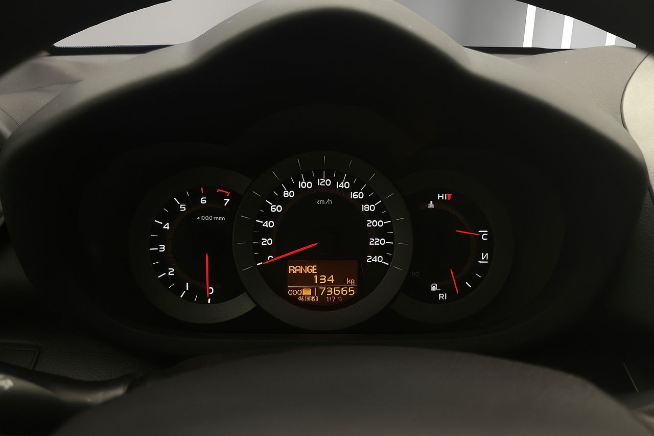 Toyota Rav4 2.2 D-4D Active 4x2 - Foto 10
