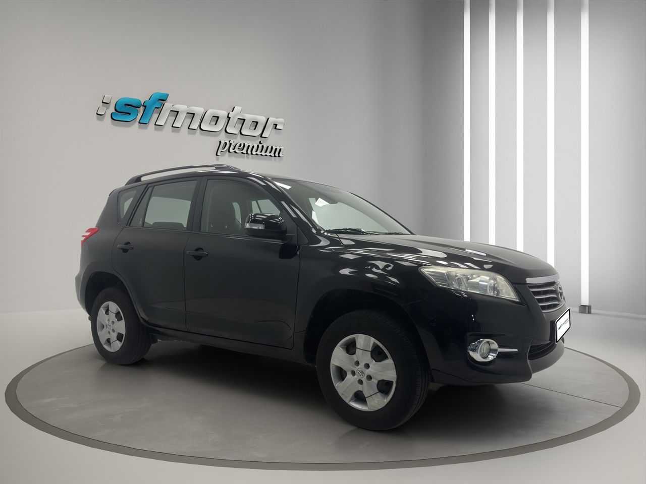 Toyota Rav4 2.2 D-4D Active 4x2 - Foto 8