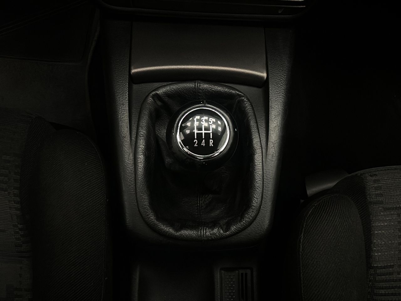 Volkswagen Passat 1.9 TDI COMFORTLINE - Foto 26