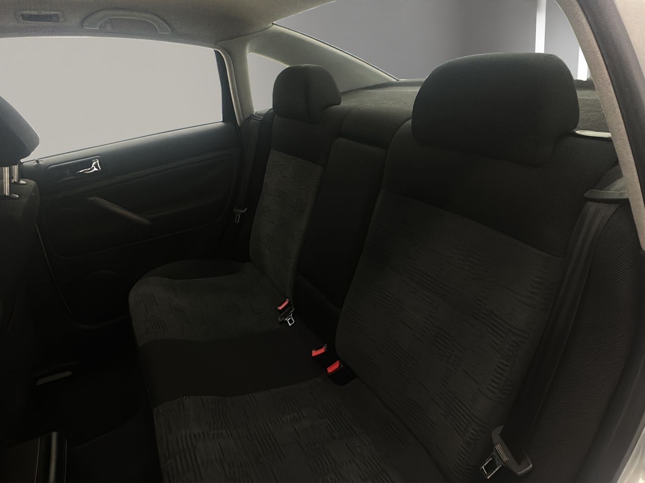 Volkswagen Passat 1.9 TDI COMFORTLINE - Foto 14