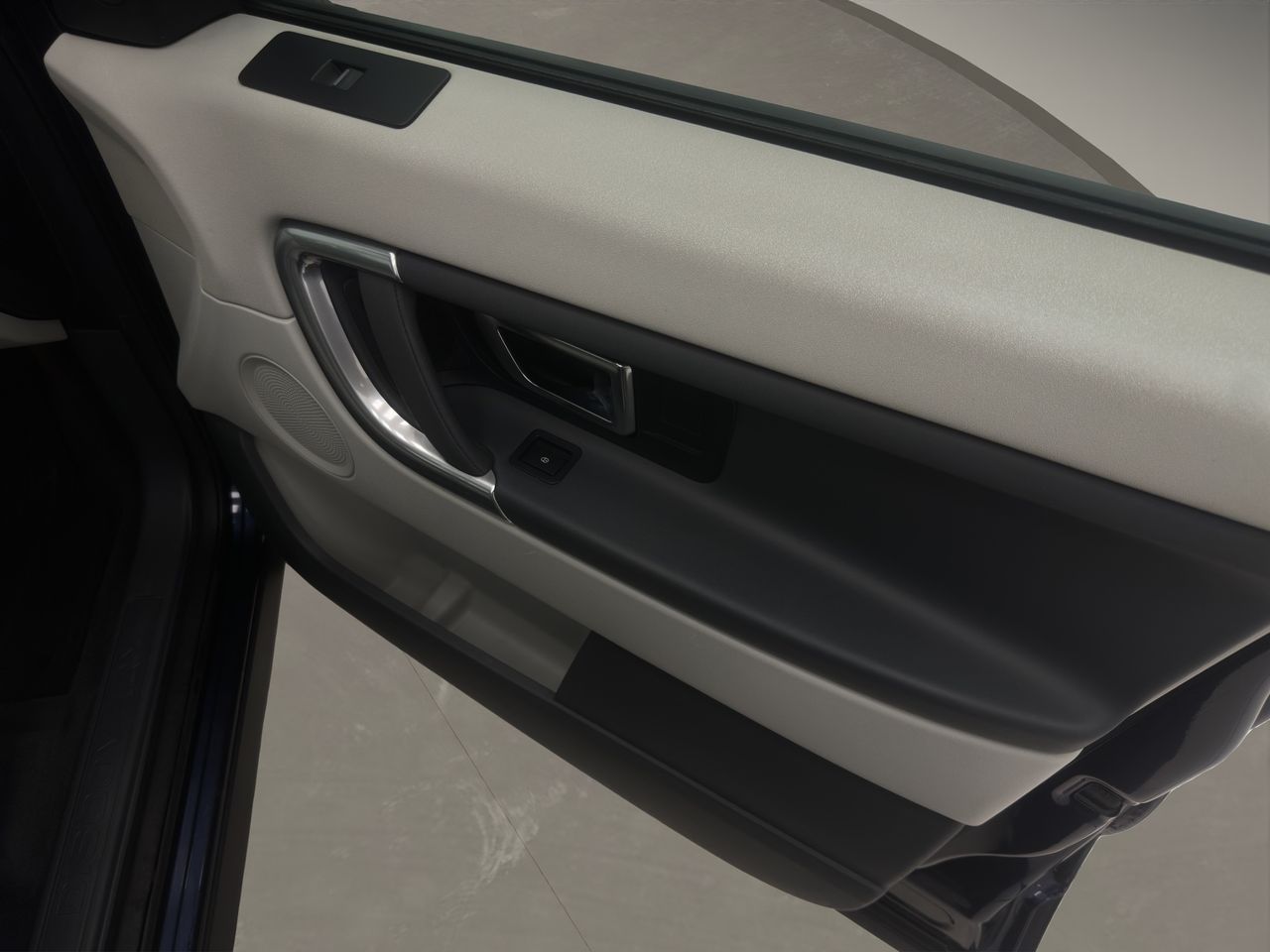 Land-Rover Discovery Sport 2.0L TD4 110kW (150CV) 4x4 SE - Foto 18