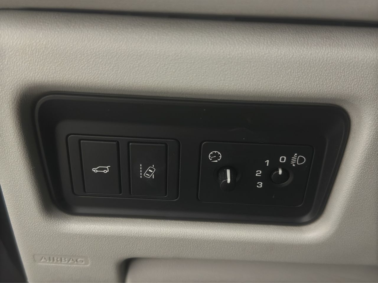 Land-Rover Discovery Sport 2.0L TD4 110kW (150CV) 4x4 SE - Foto 25