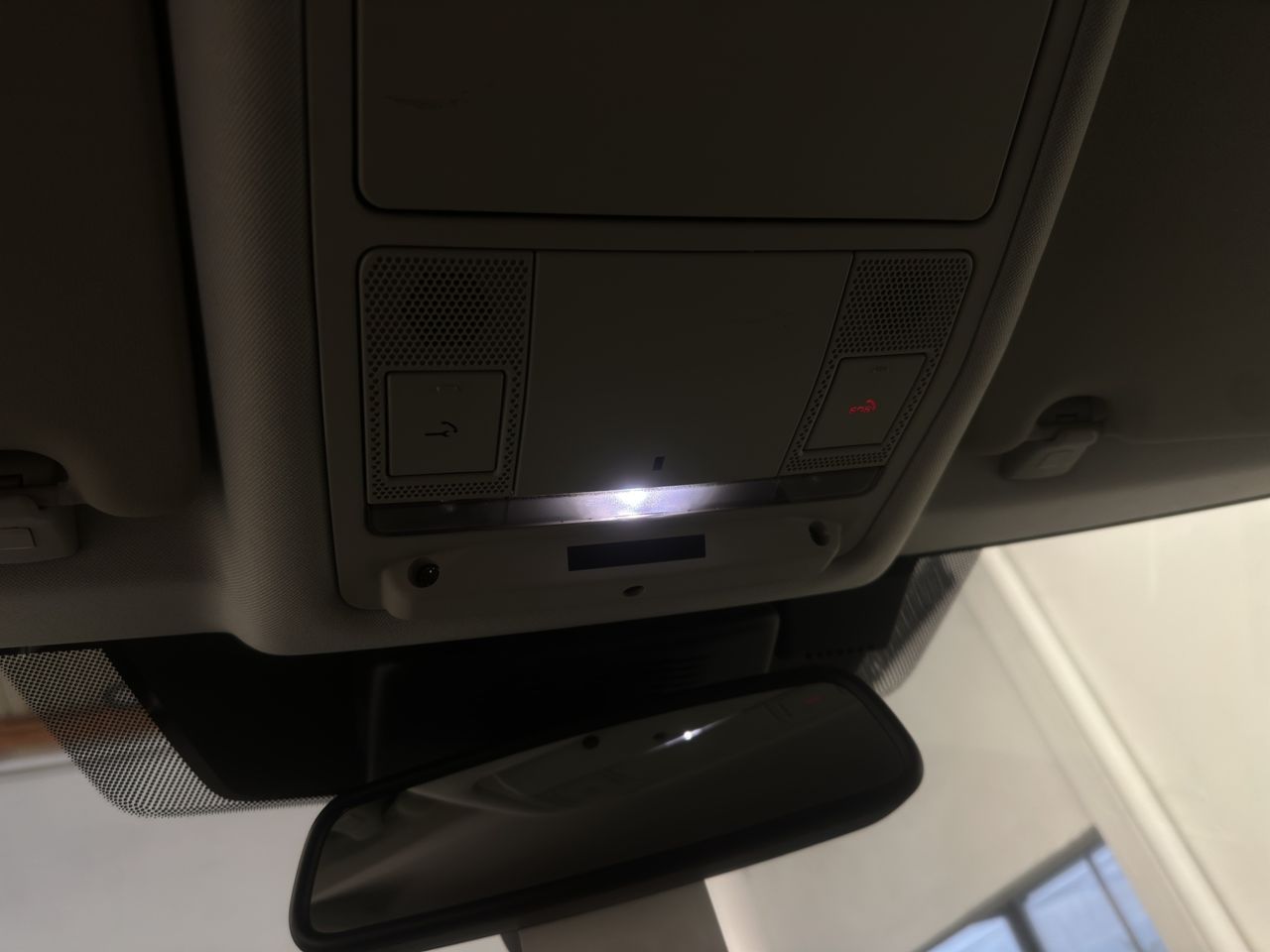 Land-Rover Discovery Sport 2.0L TD4 110kW (150CV) 4x4 SE - Foto 29