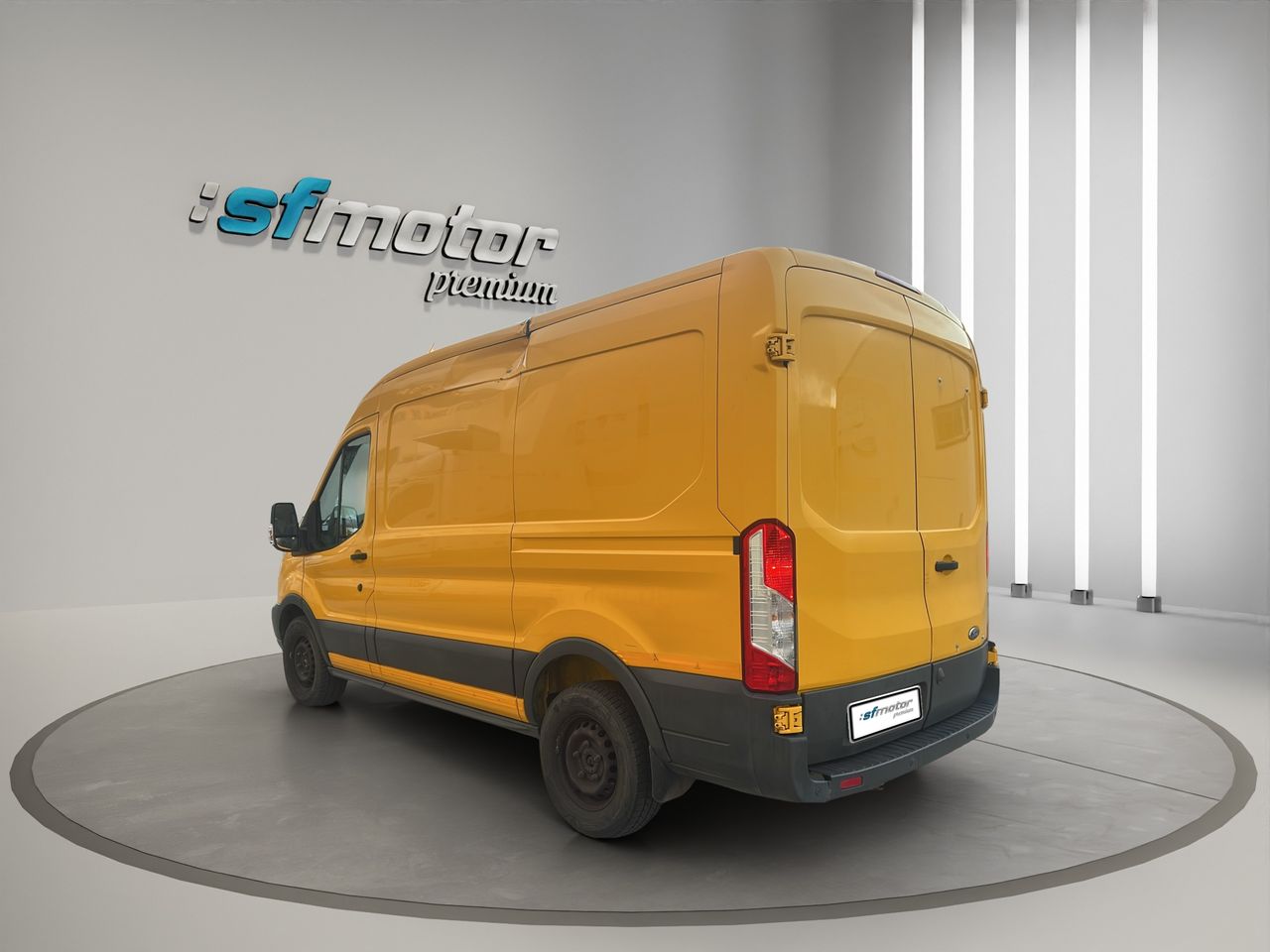 Ford Transit 350M 2.0TD  - Foto 4