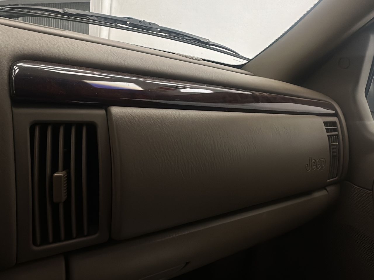 Jeep Grand Cherokee 2.7 CRD Limited - Foto 29