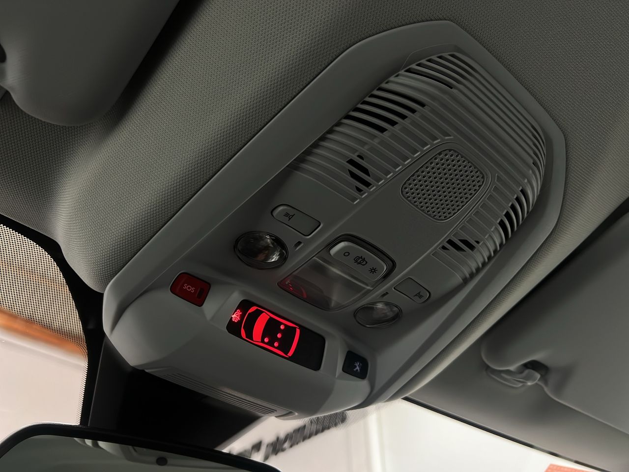 Peugeot 3008 1.5 BlueHDi 96kW (130CV) S&S Active Pack - Foto 32