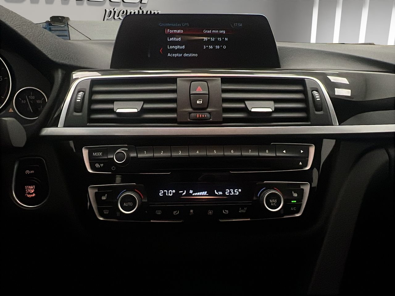 BMW Serie 3 318dA Business - Foto 17