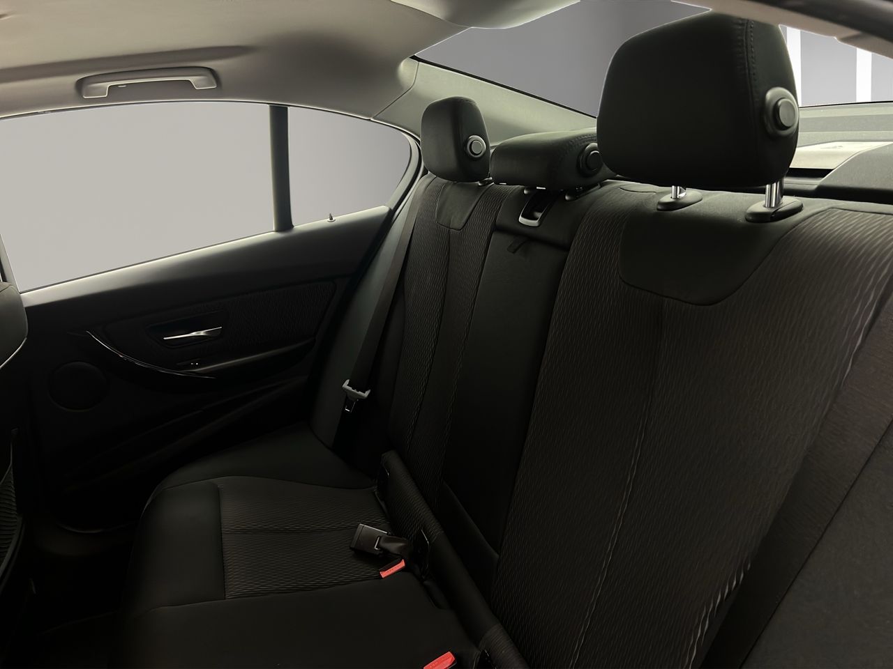 BMW Serie 3 318dA Business - Foto 14