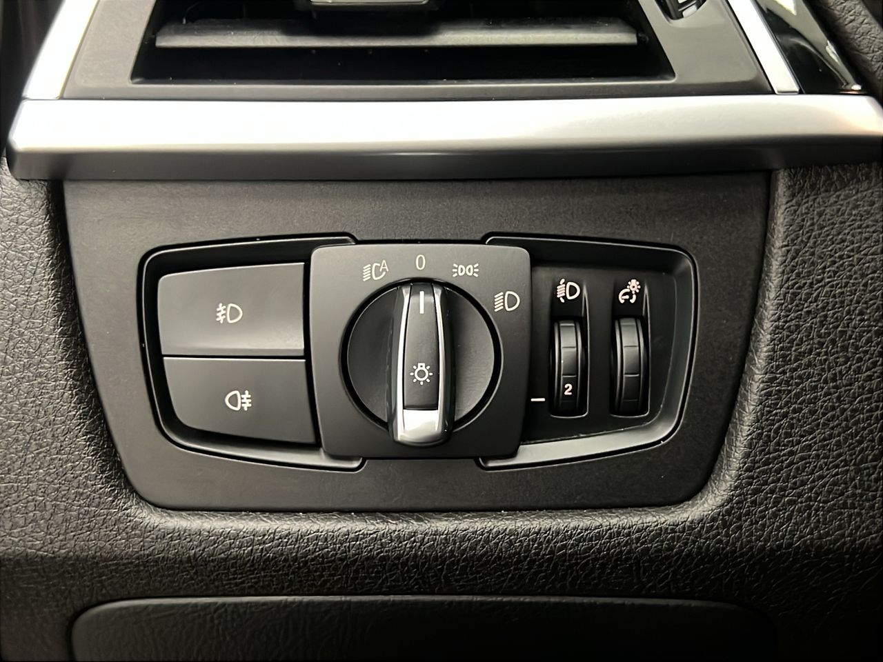 BMW Serie 3 318dA Business - Foto 29