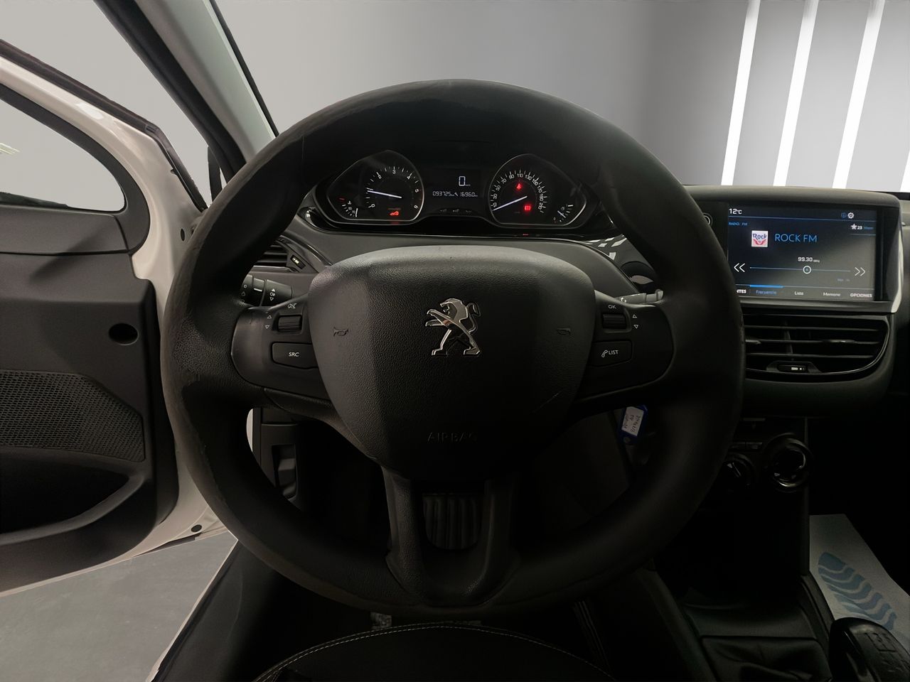 Peugeot 208 5P ACTIVE BlueHDi 73kW (100CV) - Foto 12