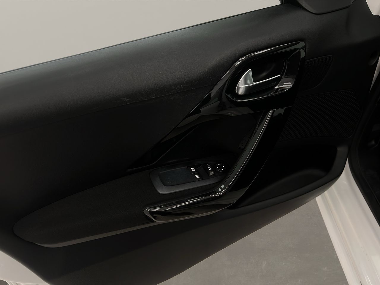 Peugeot 208 5P ACTIVE BlueHDi 73kW (100CV) - Foto 13