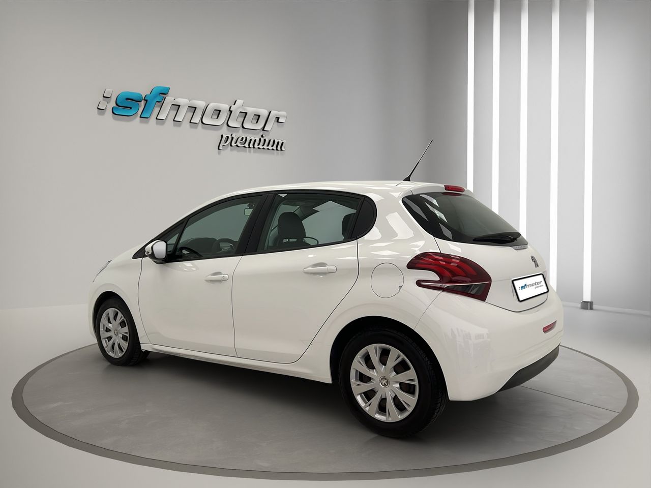 Peugeot 208 5P ACTIVE BlueHDi 73kW (100CV) - Foto 5