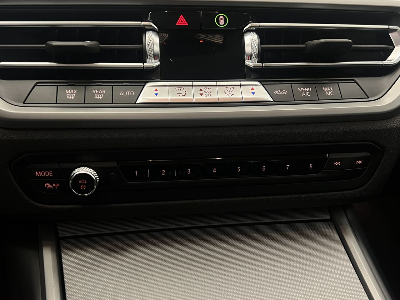 BMW Serie 3 318d Auto. - Foto 32