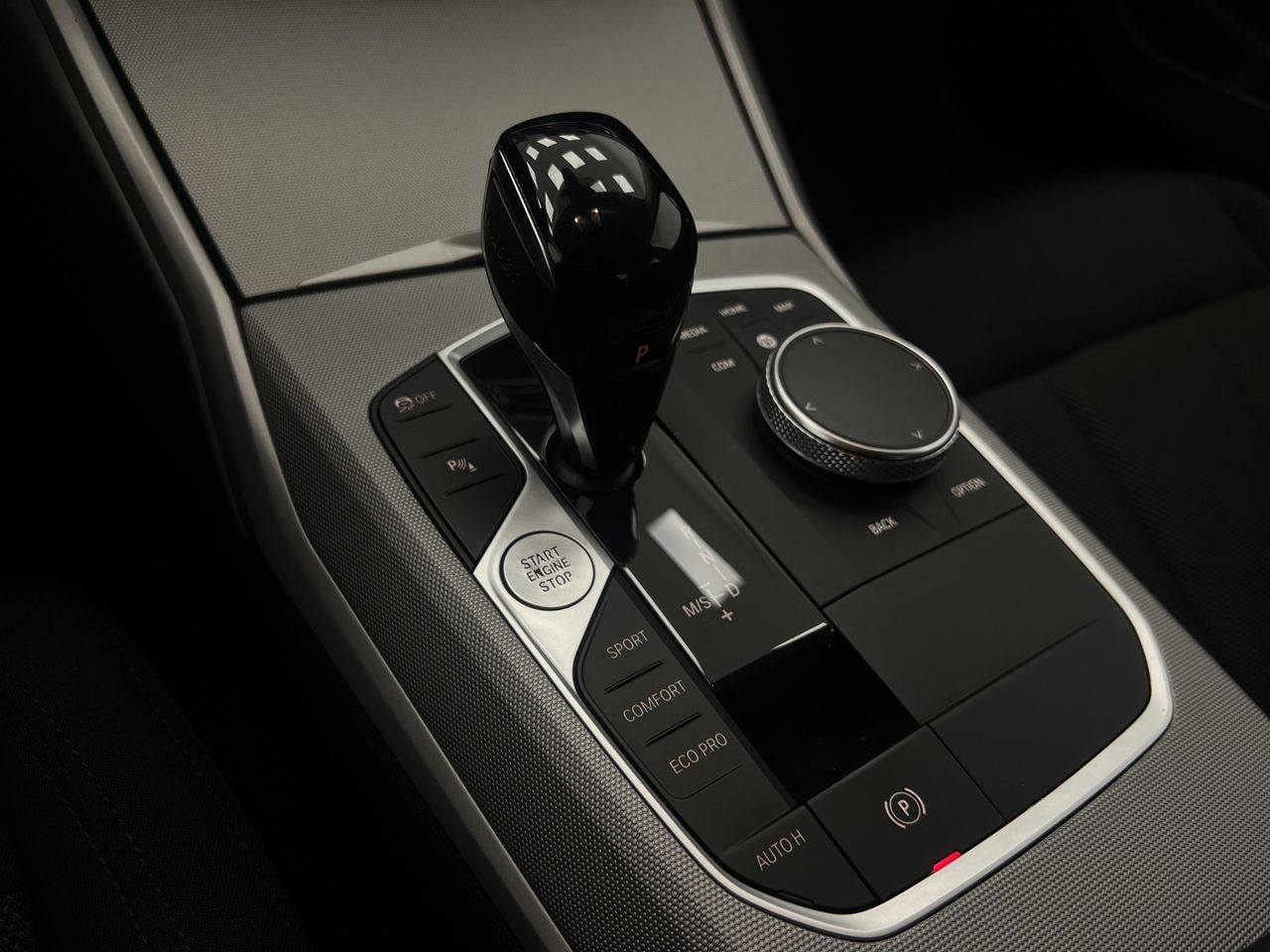 BMW Serie 3 318d Auto. - Foto 23