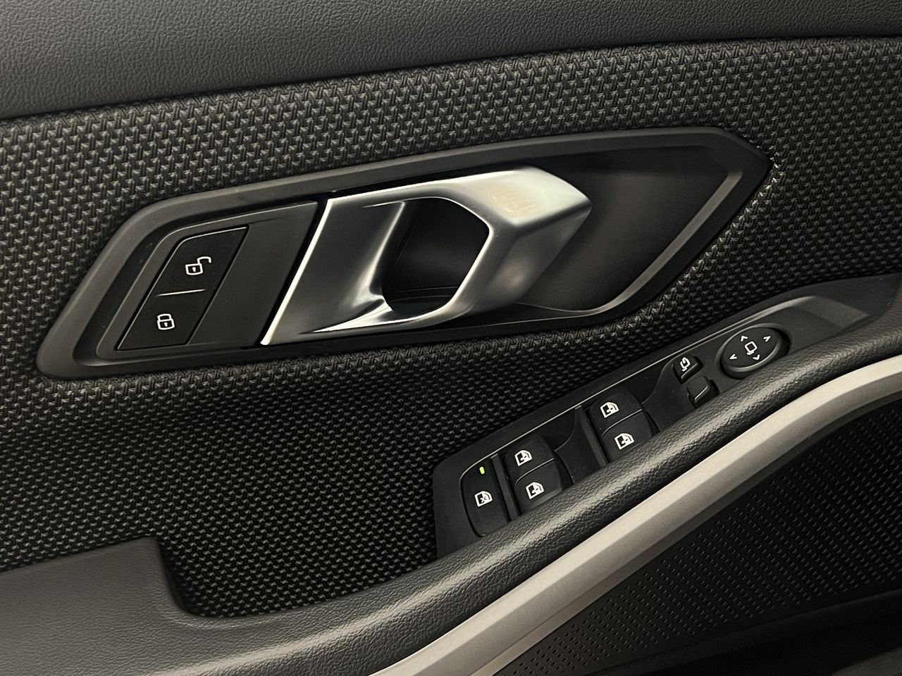 BMW Serie 3 318d Auto. - Foto 29