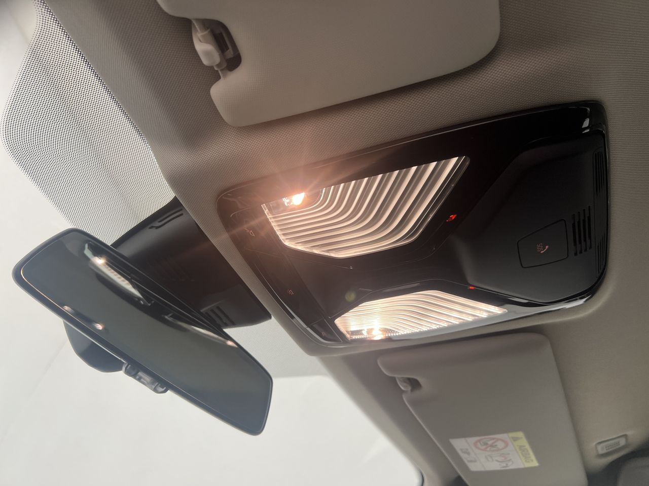 BMW Serie 3 318d Auto. - Foto 37