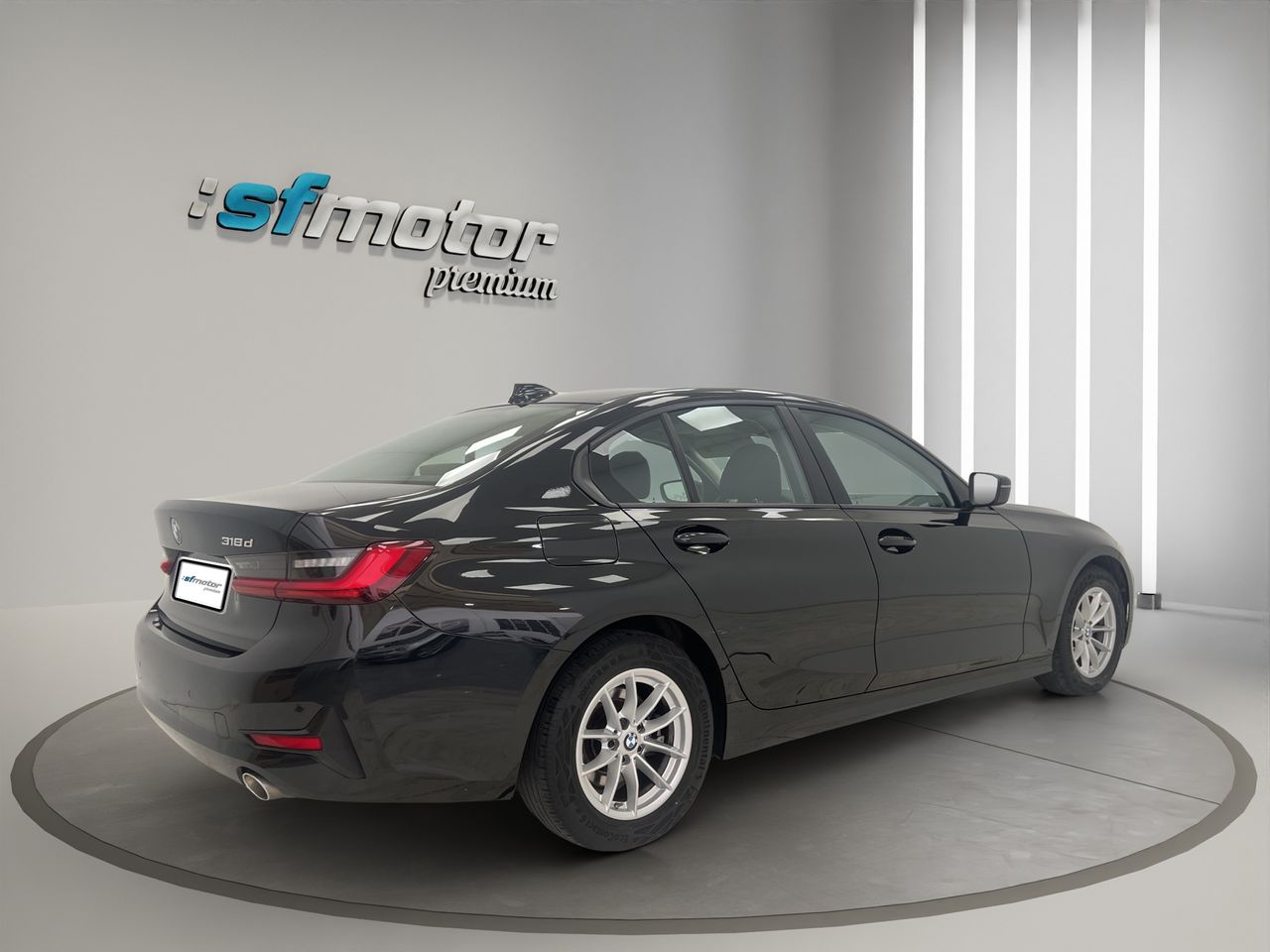 BMW Serie 3 318d Auto. - Foto 7