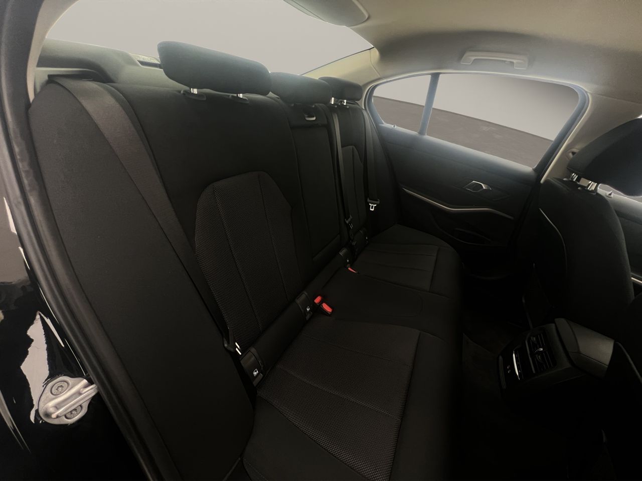 BMW Serie 3 318d Auto. - Foto 20