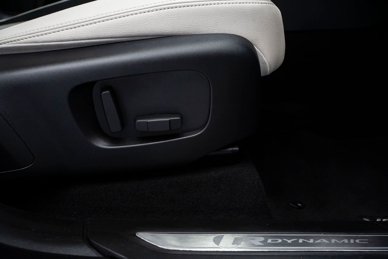 Land-Rover Range Rover Velar 2.0 D240 177kW R-Dynamic SE 4WD Auto - Foto 34