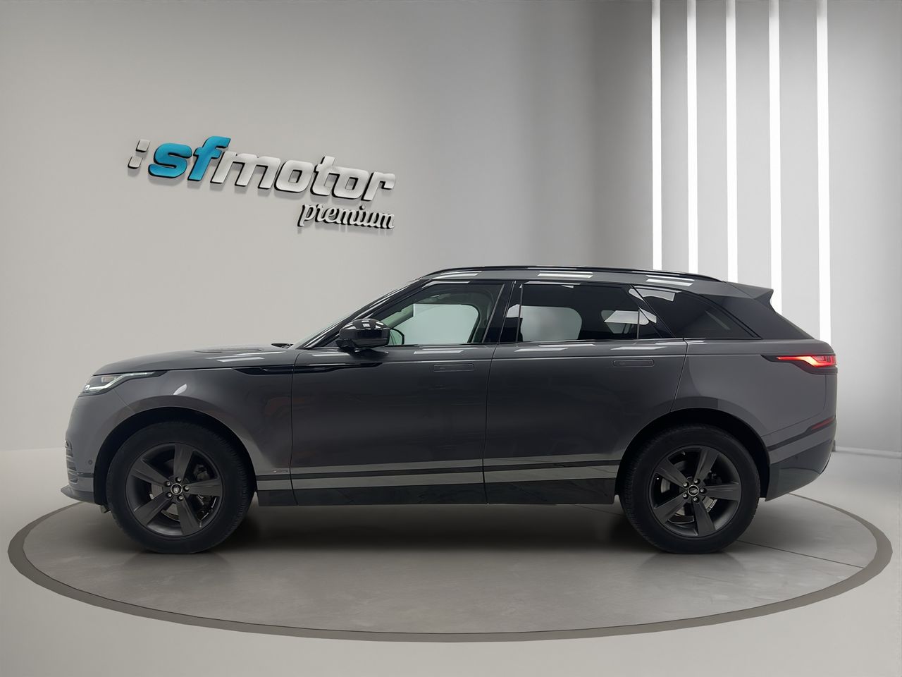 Land-Rover Range Rover Velar 2.0 D240 177kW R-Dynamic SE 4WD Auto - Foto 4