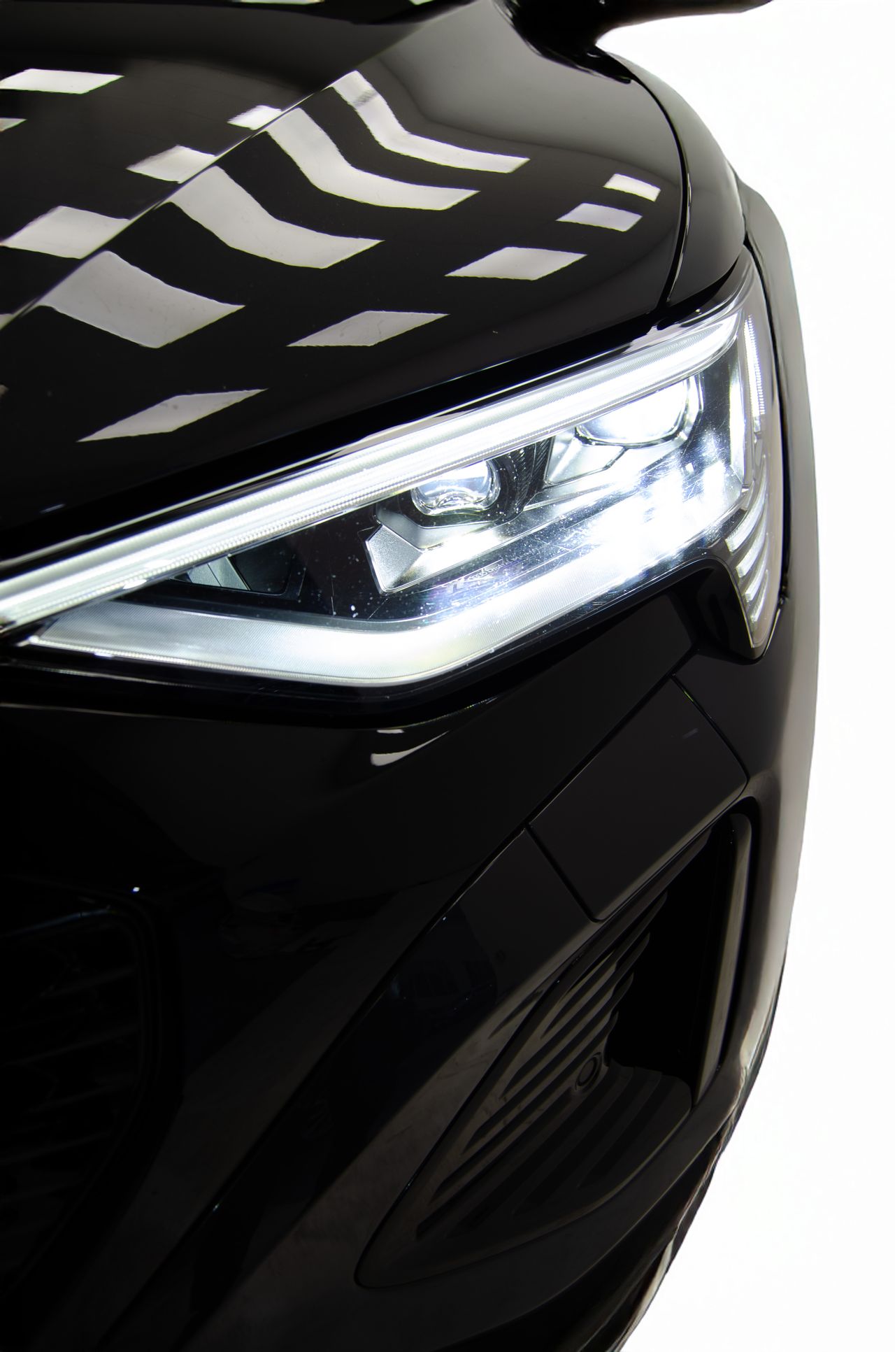 Audi Q8 e-tron S line 55 quattro - Foto 11