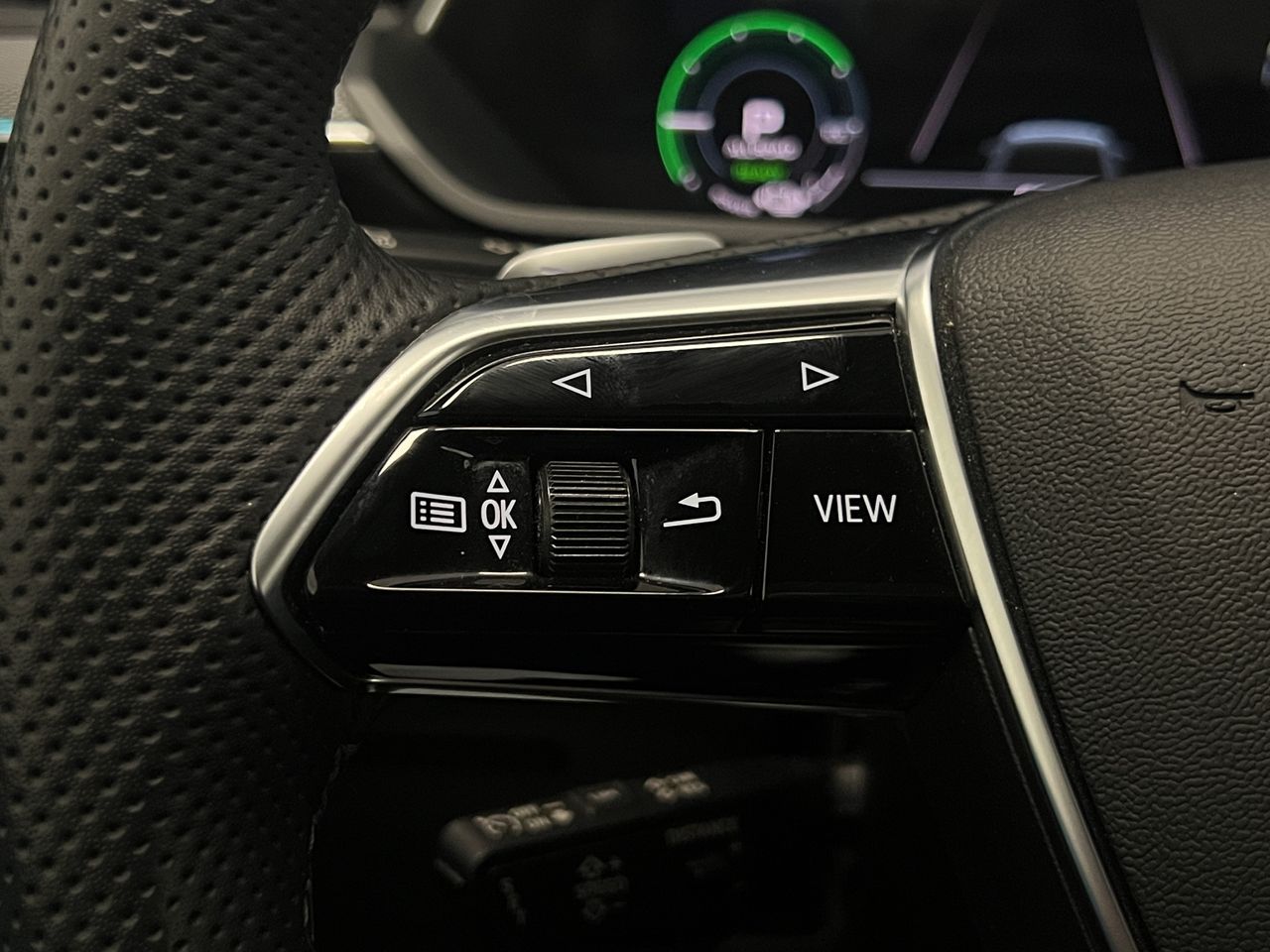 Audi Q8 e-tron S line 55 quattro - Foto 38