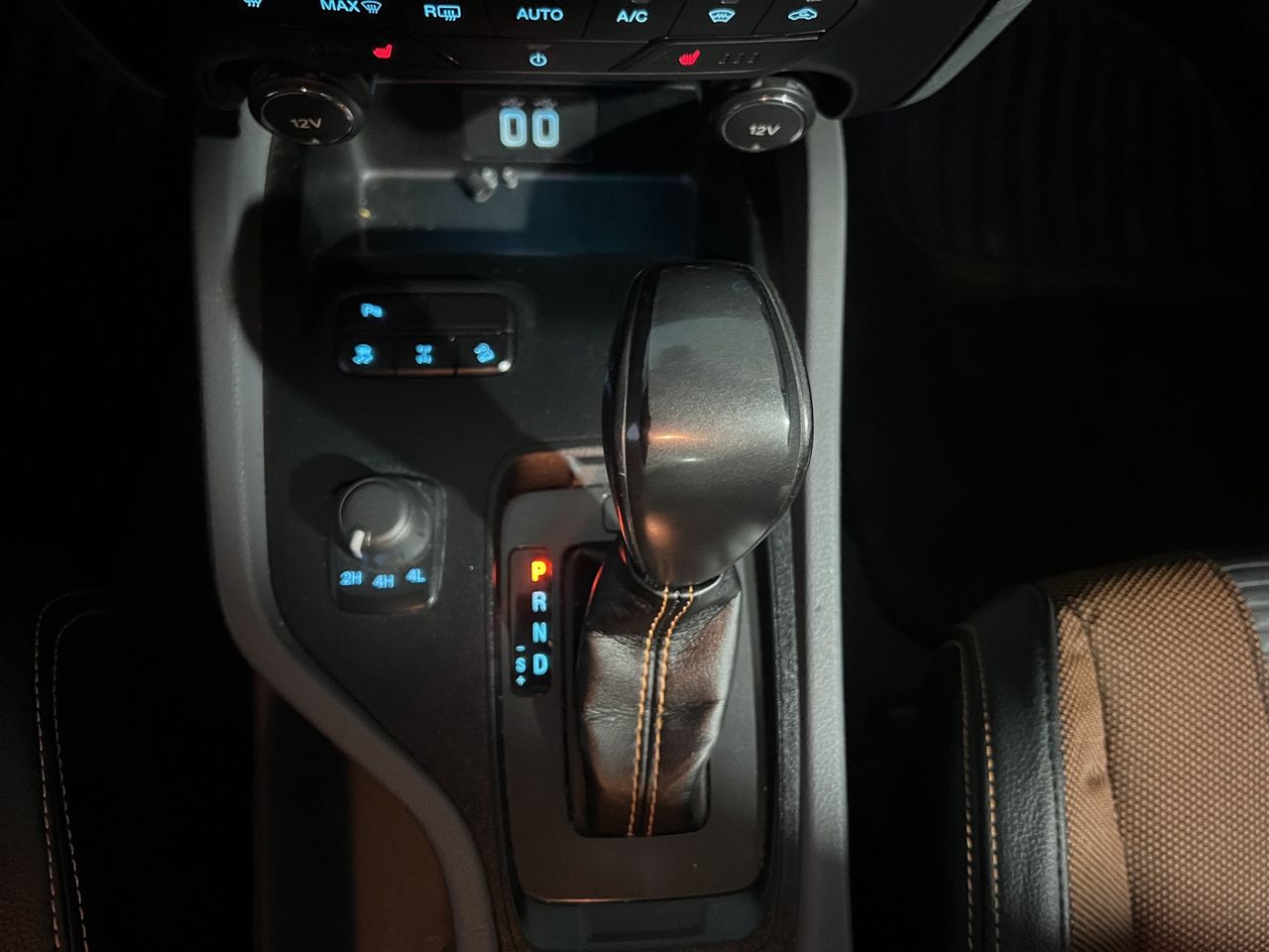 Ford Ranger WildTrack - Foto 25