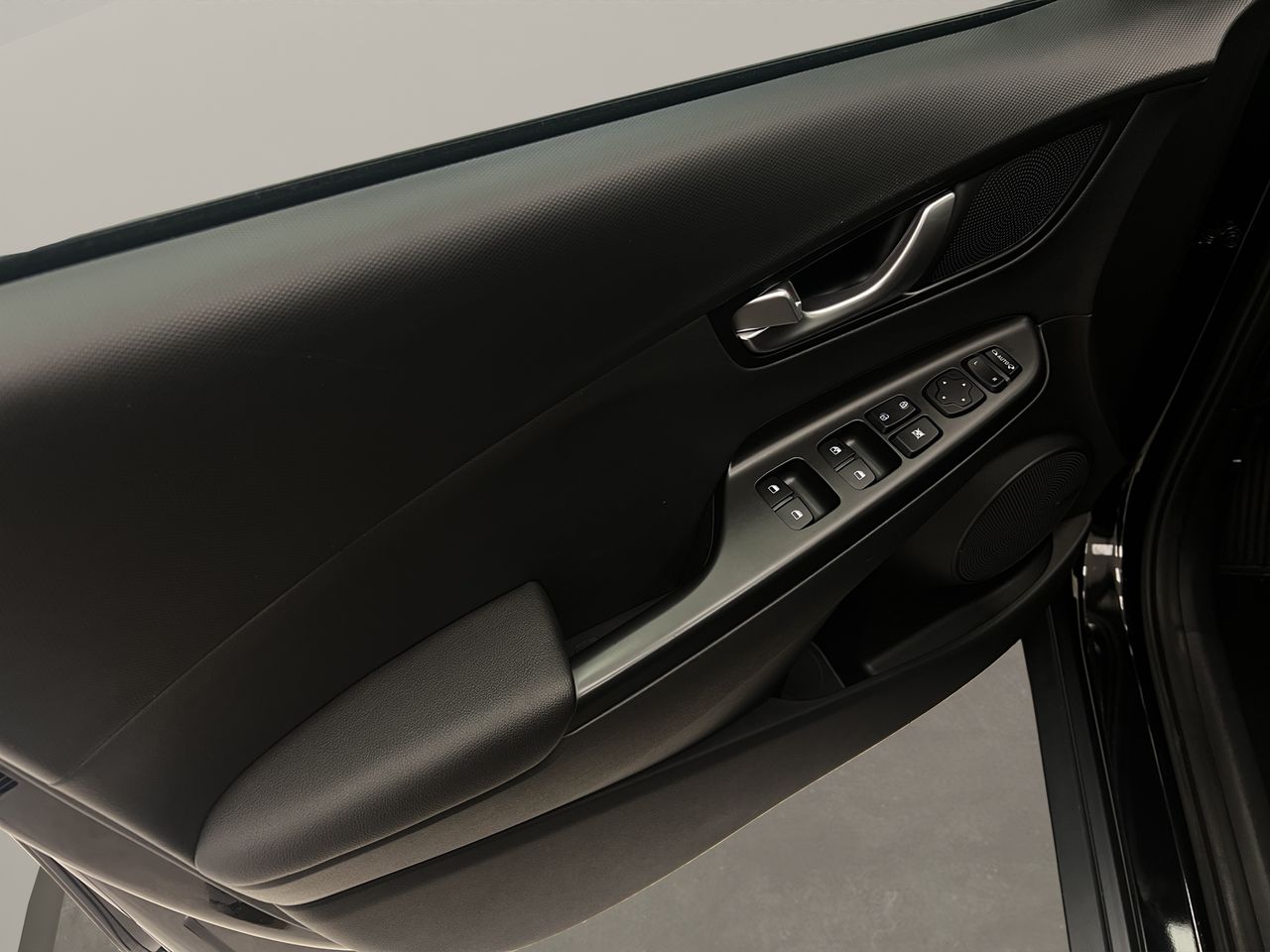 Hyundai Kona 1.6 GDI HEV Style Sky DCT - Foto 12