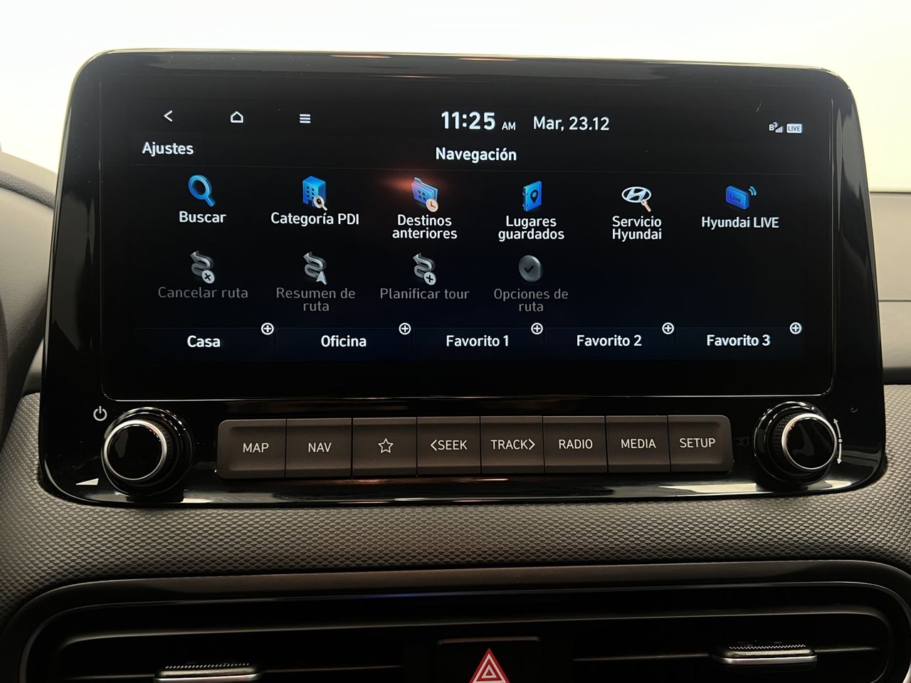 Hyundai Kona 1.6 GDI HEV Style Sky DCT - Foto 31