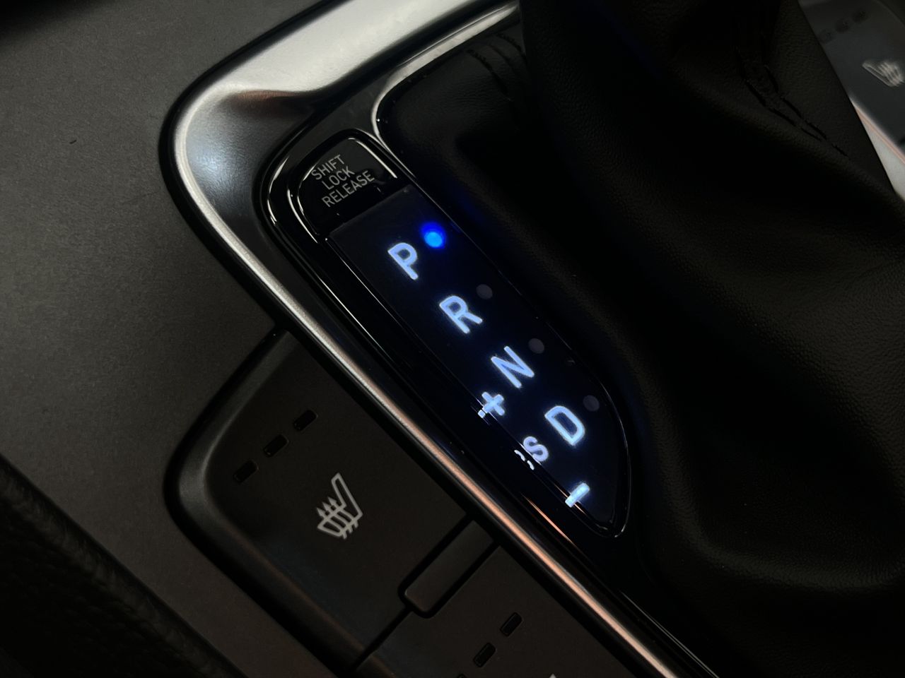 Hyundai Kona 1.6 GDI HEV Style Sky DCT - Foto 42