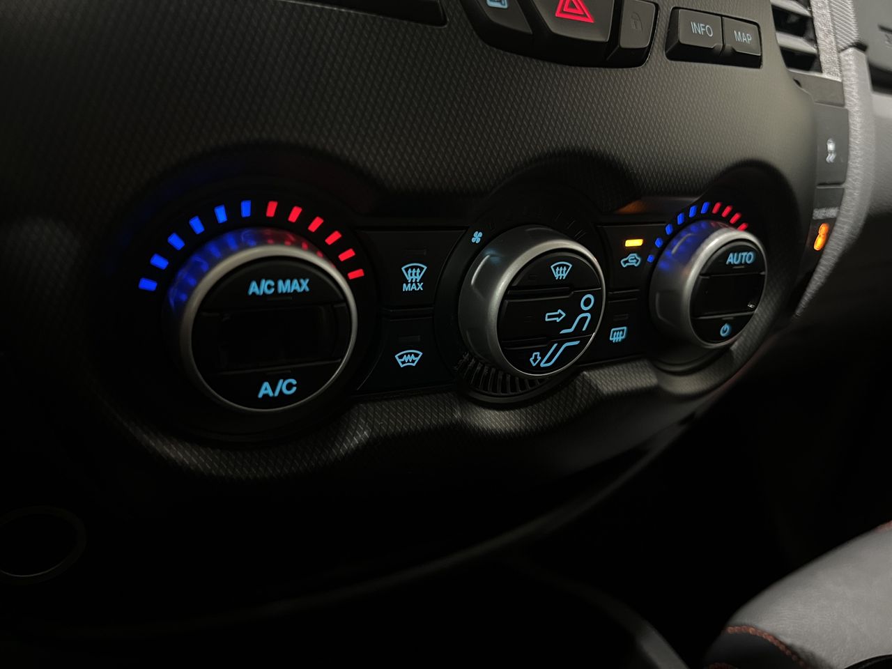 Ford Ranger 3.2 TDCI WILDTRAK - Foto 27